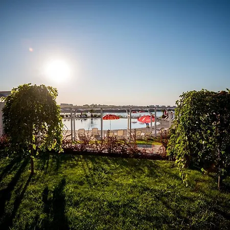 Sun Aparthotel 3*