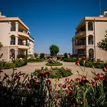 Sun Aparthotel 4*