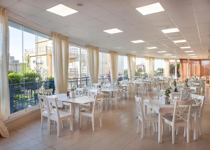Sun Aparthotel 4*