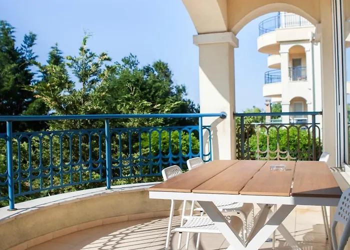 Sun Aparthotel 4*